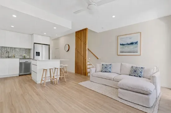 25/281 Birtinya Boulevard, Birtinya, Qld 4575
