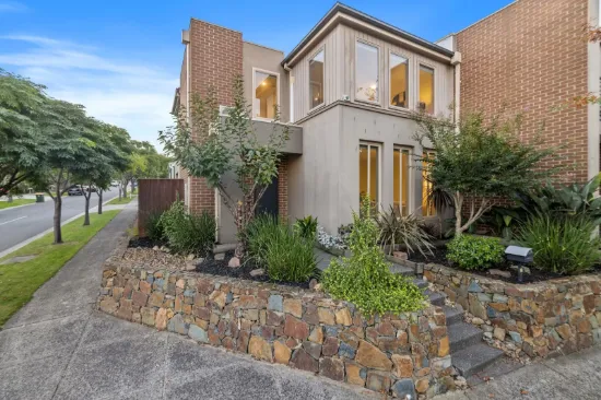 25 Palisades Boulevard, South Morang, Vic 3752