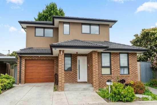 27 Deakin Crescent, Dandenong North, Vic 3175