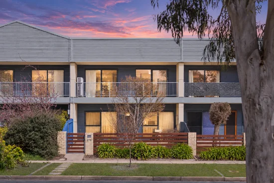 270 Anthony Rolfe Avenue, Gungahlin, ACT 2912