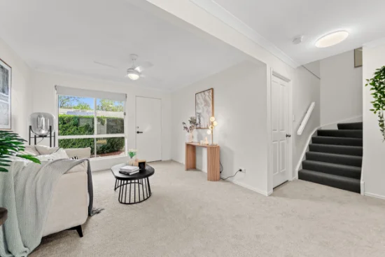 28/8 Honeysuckle Way, Calamvale QLD 4116-Image