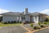 2A Alden Court, Cheltenham, Vic 3192