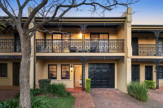 2F/27-31 William Street, Botany, NSW 2019