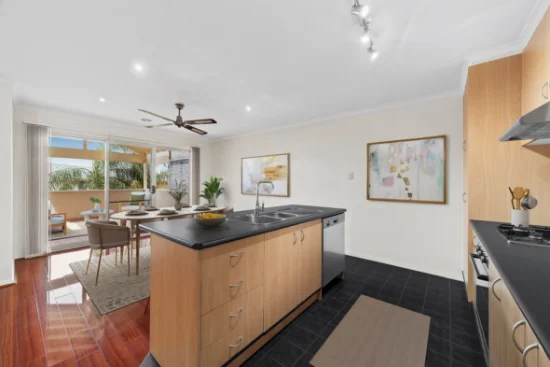 3/10 Wyndham Place, Rowville, Vic 3178-Image