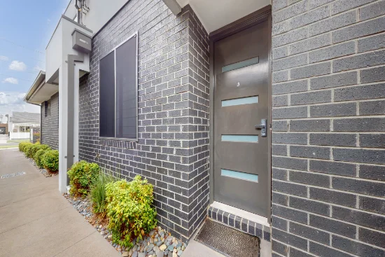 3/105 Middle St, Hadfield, Vic 3046 - For Rent