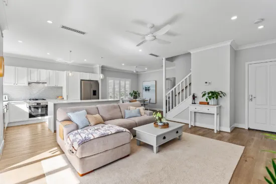 3/12 Hill Crescent, Carina Heights, Qld 4152-Image