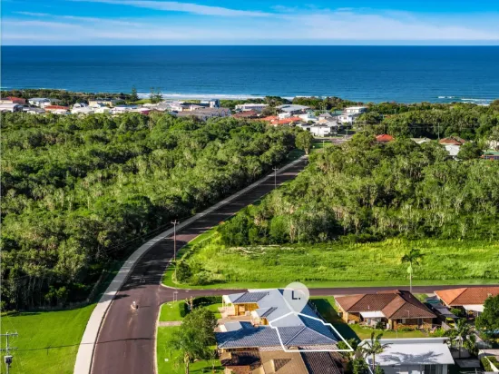 3/2 Tuckeroo Crescent, Evans Head, NSW 2473