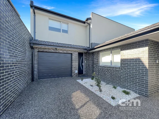 3/3 Curie Avenue, Oak Park, Vic 3046