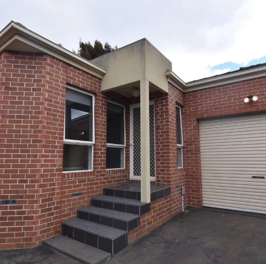 3/38 Buckingham Road, Newtown, Vic 3220