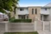 3/4 East Street, Camp Hill, Qld 4152