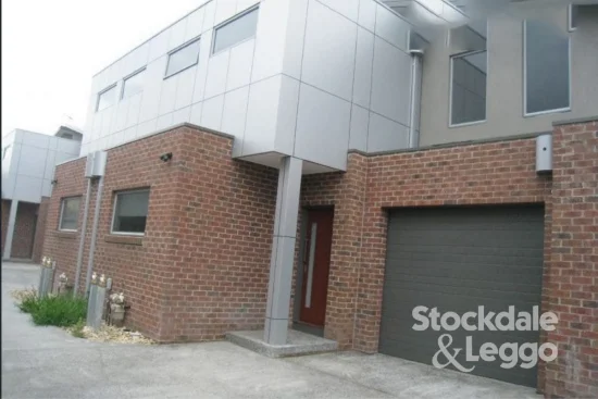 3/4 Harrison Street, Dromana, Vic 3936 - For Rent