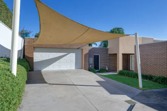 3/4 MacKenzie Crescent, Wodonga, Vic 3690