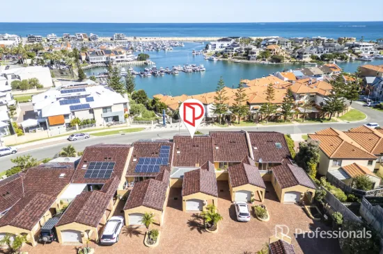 3/8 Toulon Circle, Mindarie, WA 6030