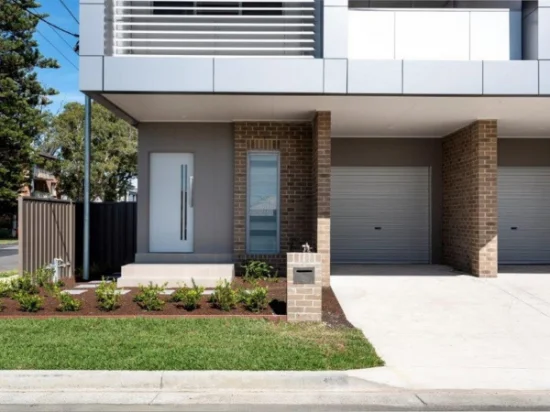 3/8A Bourke Street, Adamstown, NSW 2289