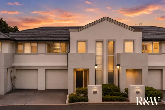 3 HIGHLAND CLOSE, Macquarie Links, NSW 2565