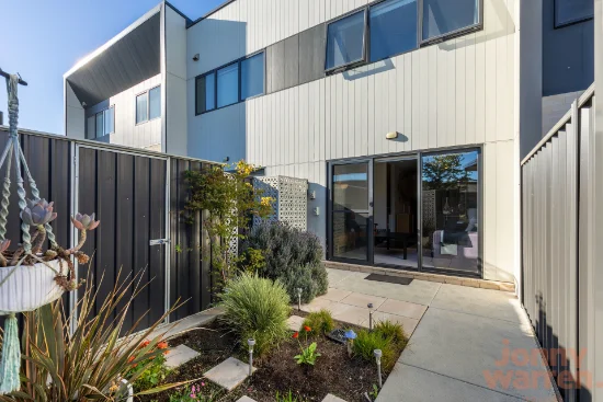 30/14 Grace Munro Cres, Strathnairn, ACT 2615