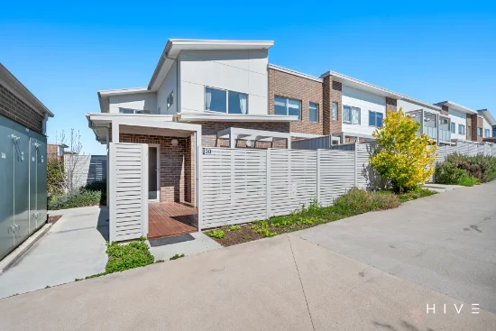 30/21 Bakewell Street, Coombs, ACT 2611