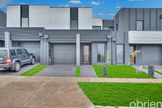 30 Chateau Promenade, Deanside, Vic 3336