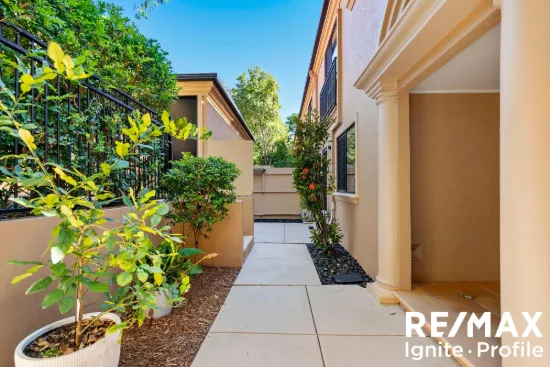 31/105 Oldfield Road, Sinnamon Park, Qld 4073-Image