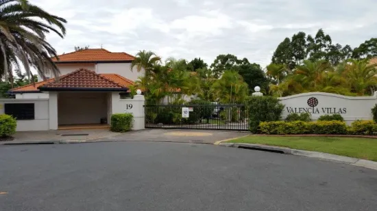 32/19 Harrow Place, Arundel, Qld 4214