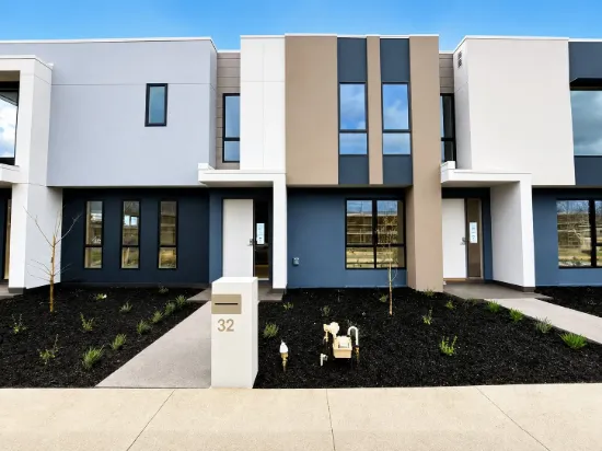 32 Deodar Street, Doveton, Vic 3177