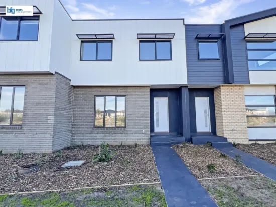 33/57 Medallion Boulevard, Tarneit, Vic 3029