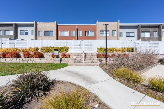 33/96 Arthur Blakeley Way, Coombs, ACT 2611