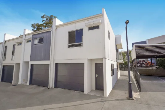 34/84 The Promenade, Springfield Lakes, Qld 4300