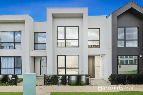 345b Centre Road, Berwick, Vic 3806
