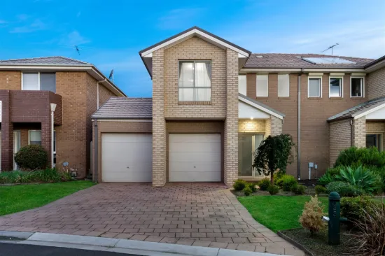 35 Callista Circuit, Taylors Hill, Vic 3037