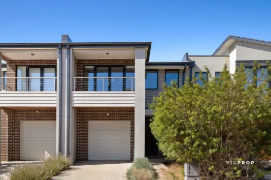 35 Chessington Drive, Williams Landing, Vic 3027