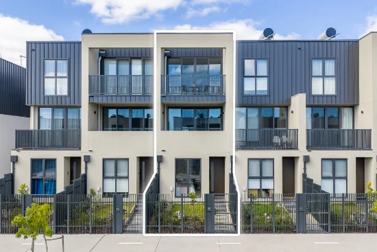 35 Roberston Road, Nunawading, Vic 3131 - For Sale
