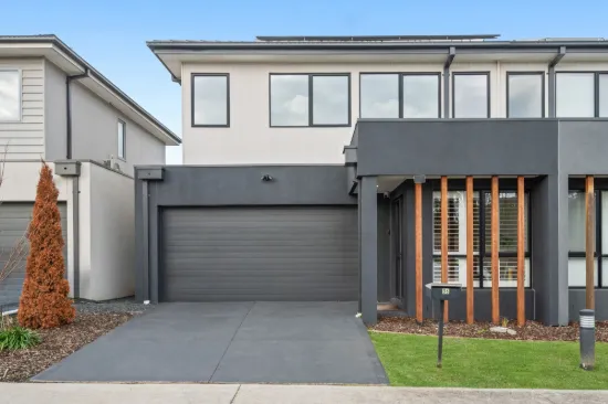 36 Llano Circuit, Berwick VIC 3806-Image
