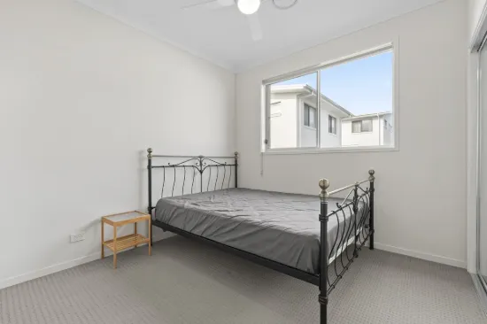 38/27 Sunflower Crescent, Calamvale, Qld 4116-Image