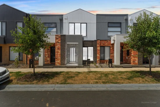 39 Cabo Circuit, Clyde North, Vic 3978