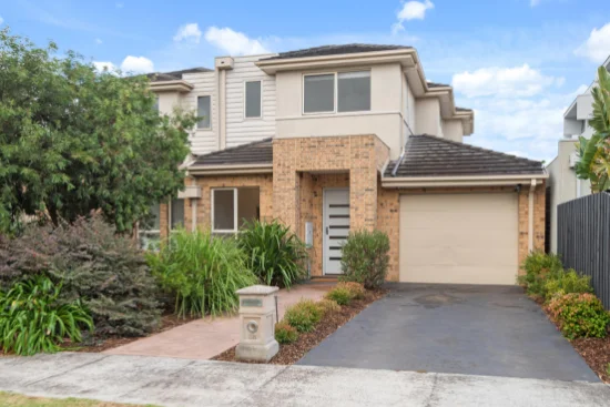3B Roselyn Crescent, Bentleigh East, Vic 3165