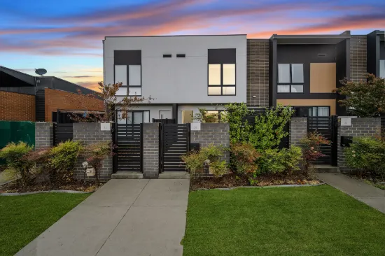 3B Woodberry Avenue, Coombs, ACT 2611