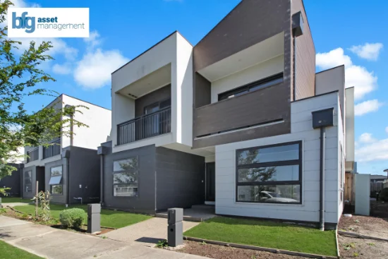 3H Charlwood Promenade, Werribee, Vic 3030 - For Rent