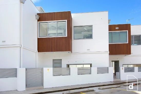 4/1-3 Redman Avenue, Thirroul, NSW 2515