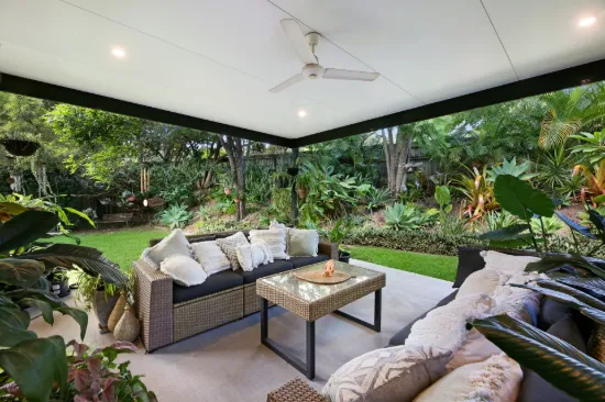 4/1-5 Studio Drive, Pacific Pines, Qld 4211