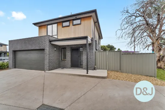 4/1 Sutton Crescent, Carrum Downs, Vic 3201