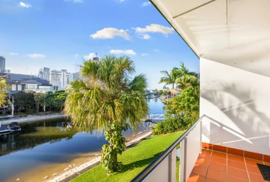 4/10-14 Havana Key, Broadbeach Waters, Qld 4218