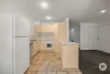 4/126 Klumpp Road, Upper Mount Gravatt, Qld 4122-Image