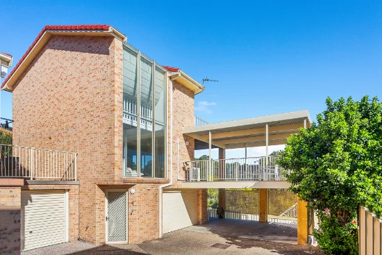 4/17 Surfside Drive, Port Kembla, NSW 2505 - For Sale