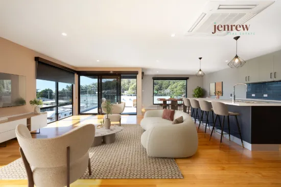 4/17A Murchison Highway, Somerset, Tas 7322