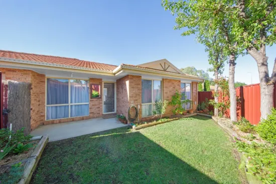 4/2-6 Jane Price Crescent, Conder, ACT 2906