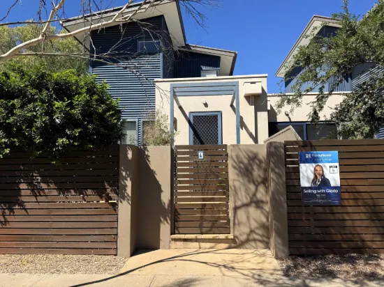 4/2 Giles street, East Side, NT 0870