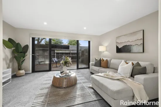 4/2 Mitchell Street, Kyneton, Vic 3444