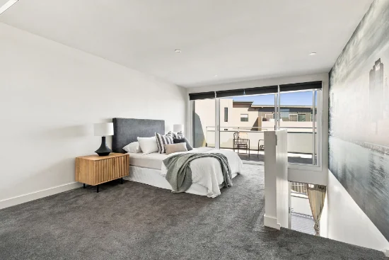 4/2 Swift Street, Preston, Vic 3072-Image