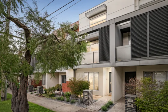 4/21 High Street, Bayswater, Vic 3153 - For Sale
